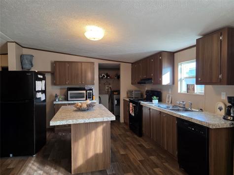 1322 Road 5263 Cleveland TX 77327