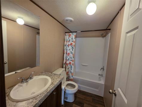 1322 Road 5263 Cleveland TX 77327