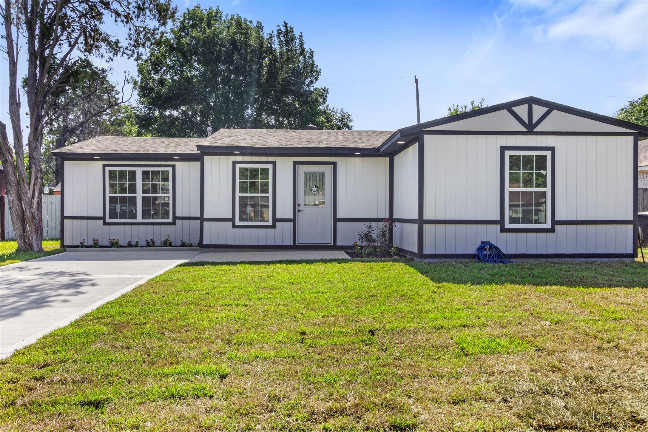 8143 Rockford Drive Houston TX 77033