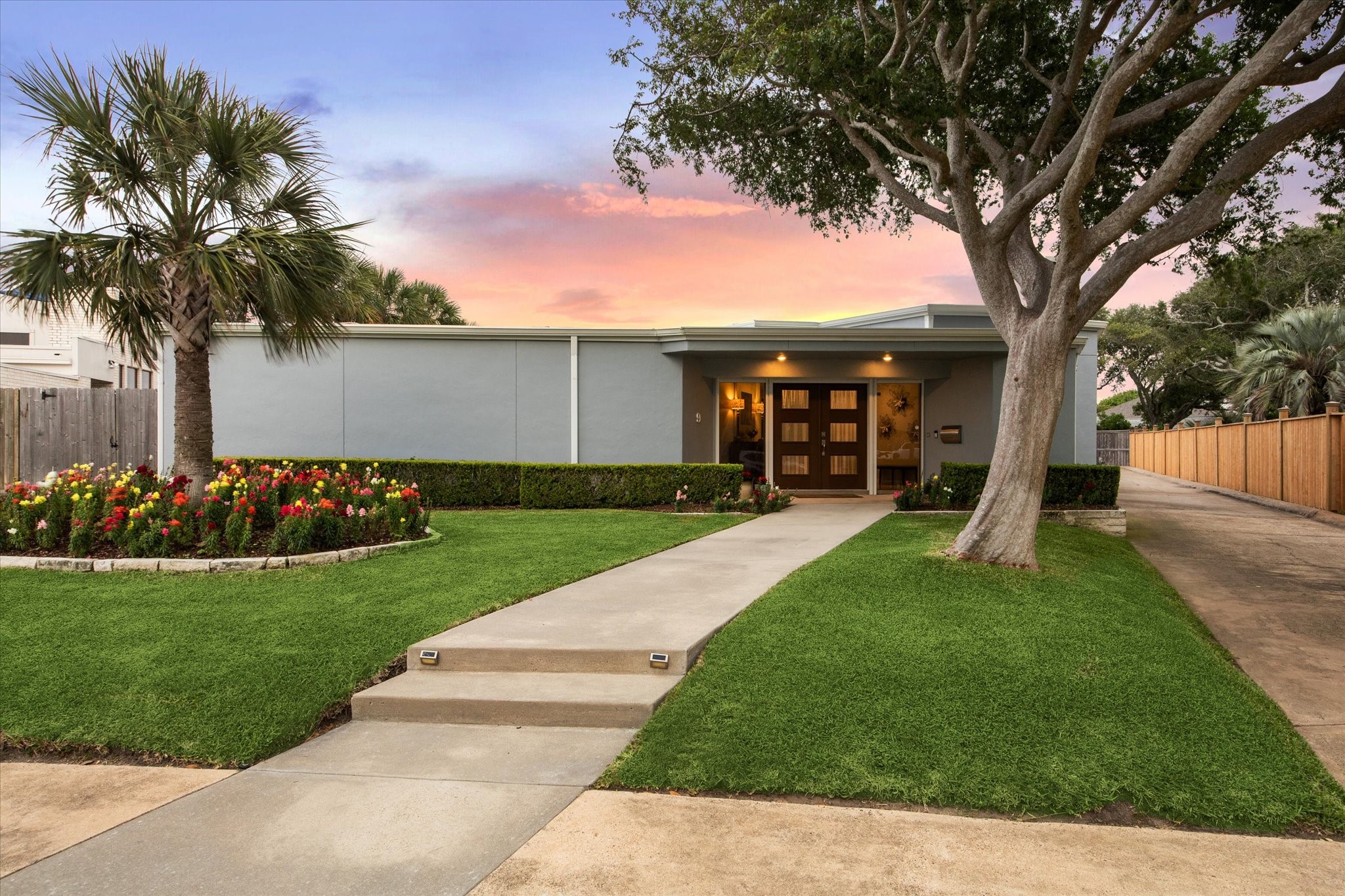 9 Colony Park Drive Galveston TX 77551