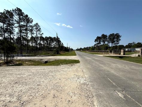 3460 County Road 5018 Cleveland TX 77327