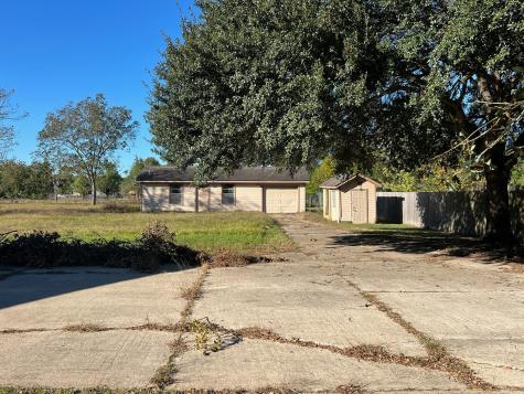1005 Redberry Hill Road Baytown TX 77521