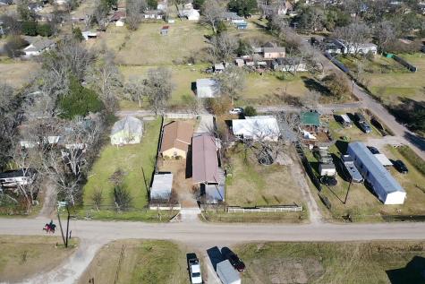 404 N Wilson Street Madisonville TX 77864