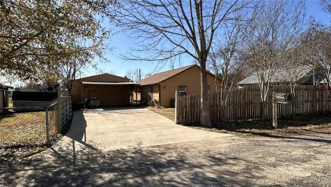 404 N Wilson Street Madisonville TX 77864