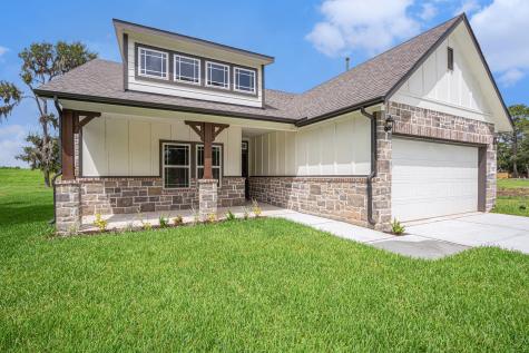 2102 Twin Lakes Boulevard West Columbia TX 77486