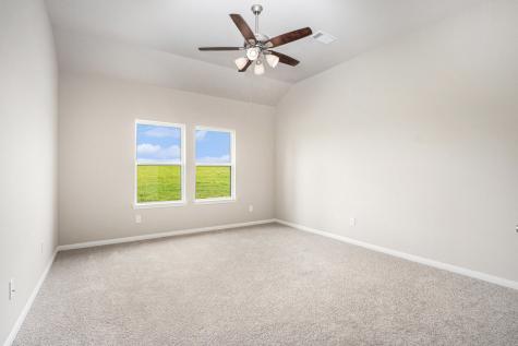 2102 Twin Lakes Boulevard West Columbia TX 77486