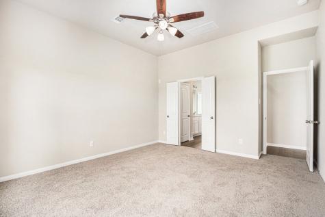 2102 Twin Lakes Boulevard West Columbia TX 77486