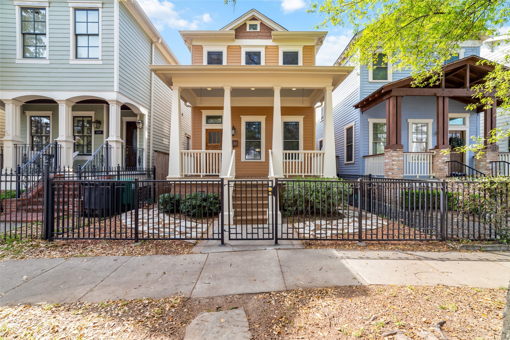 1017 Waverly Street A Houston TX 77008