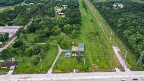 2222 N Main Street Highlands TX 77562