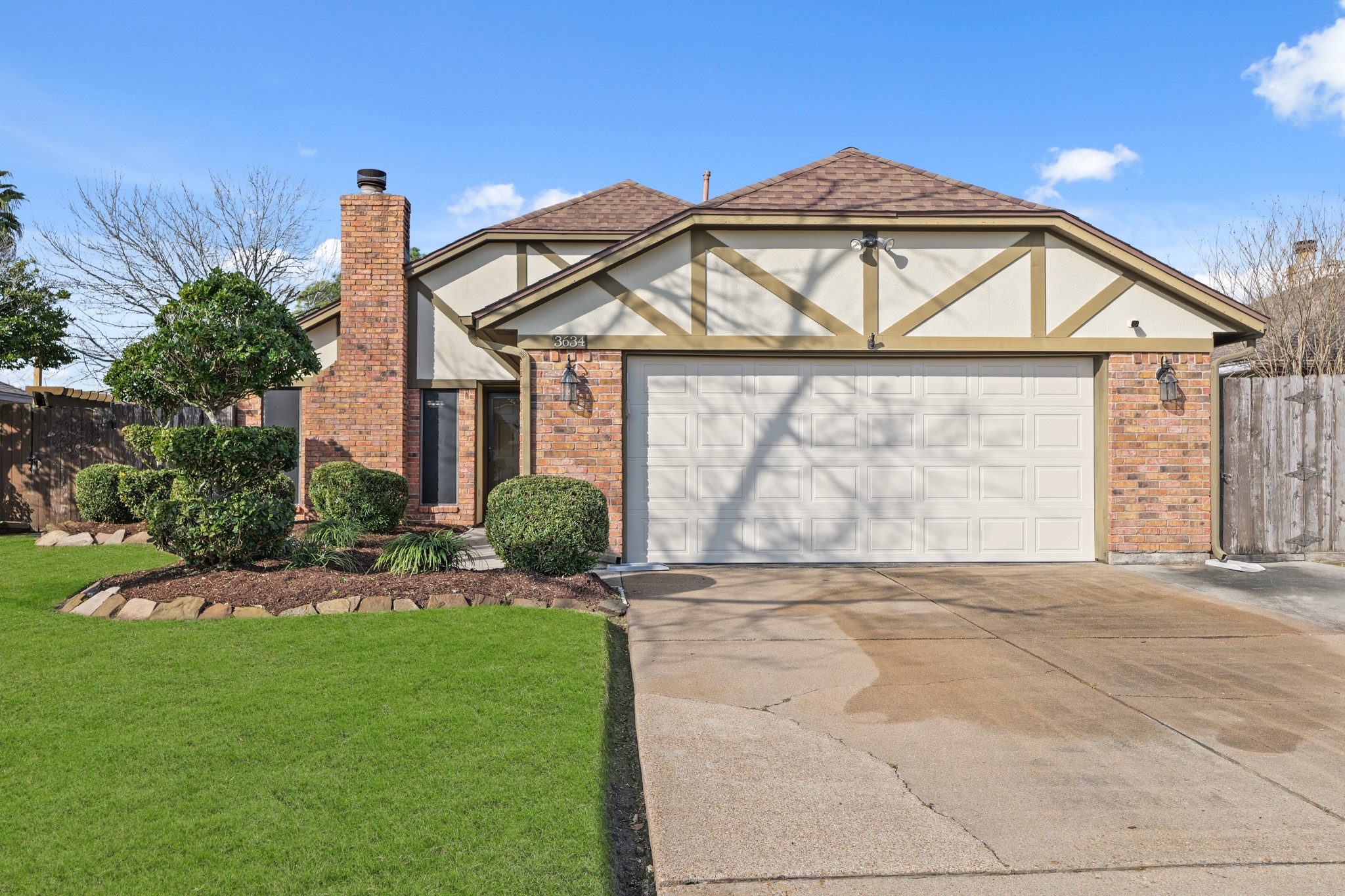 3634 Green Meadows Street Pasadena TX 77505