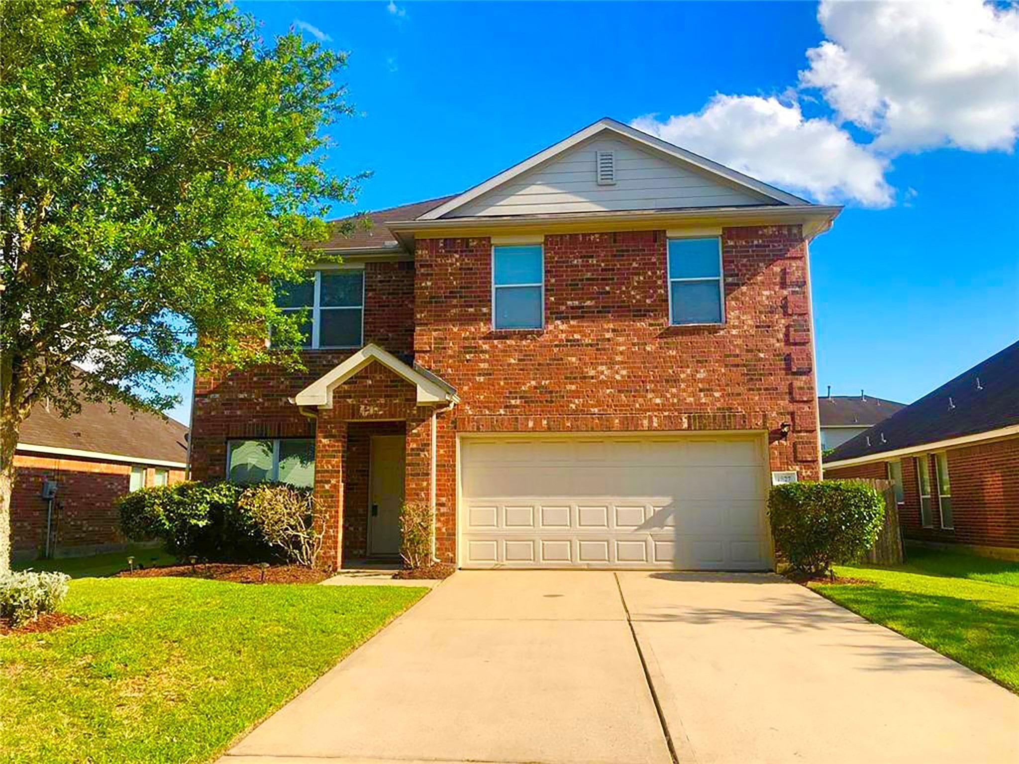 1527 Monterra Point Fresno TX 77545