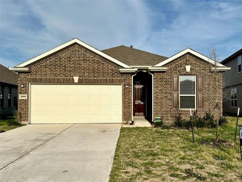 2011 Katalonia Lane Fresno TX 77545