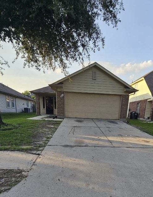 1043 Sawgrass Ridge Lane Houston TX 77073
