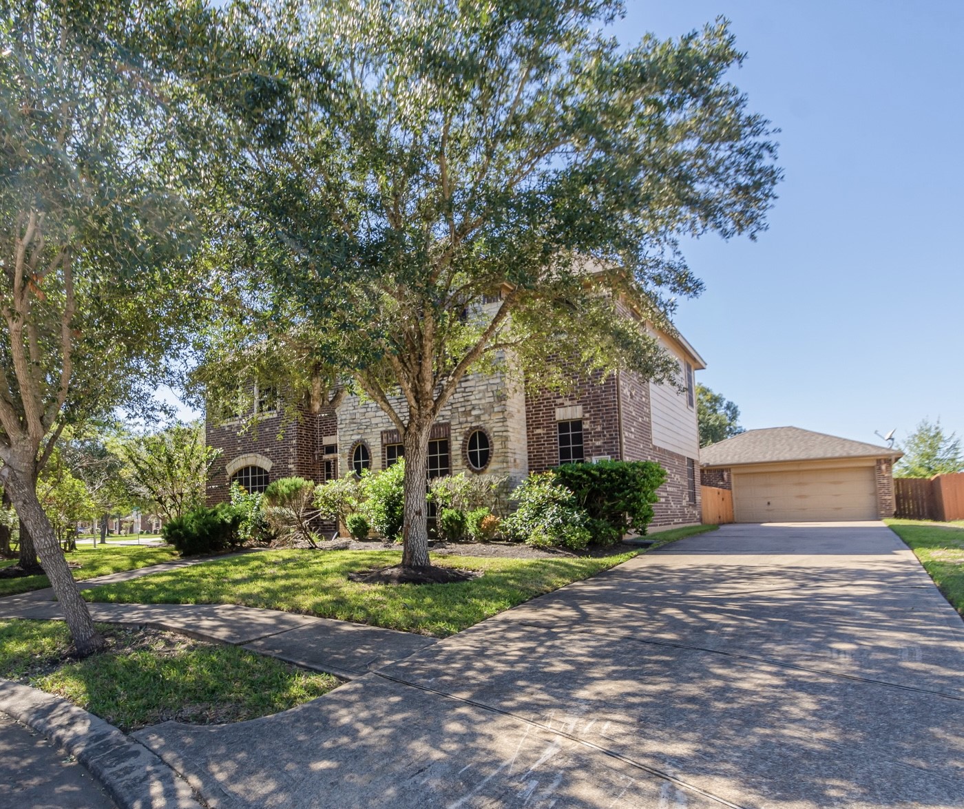 13821 Cove Landing Lane Rosharon TX 77583