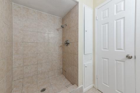18610 Anne Drive Webster TX 77058