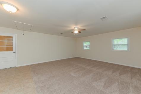 18610 Anne Drive Webster TX 77058