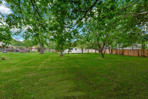 18610 Anne Drive Webster TX 77058