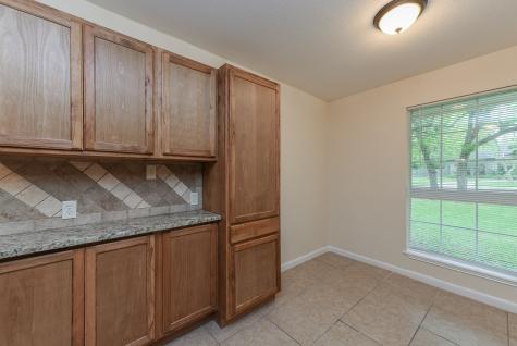 18610 Anne Drive Webster TX 77058