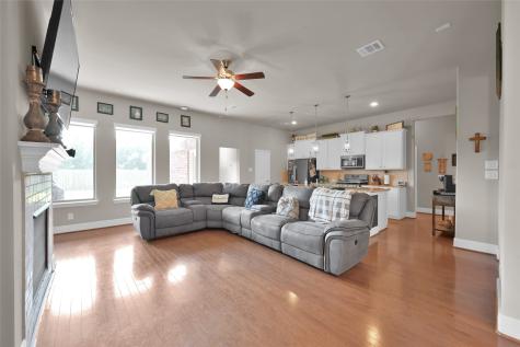11119 English Holly Court Tomball TX 77375