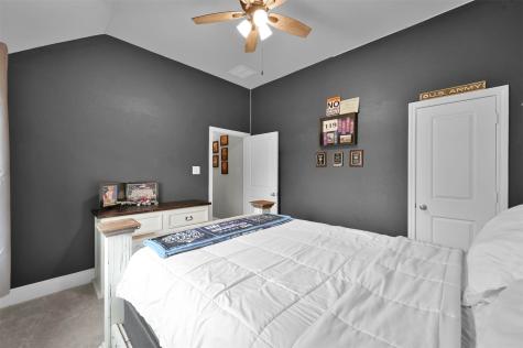 11119 English Holly Court Tomball TX 77375