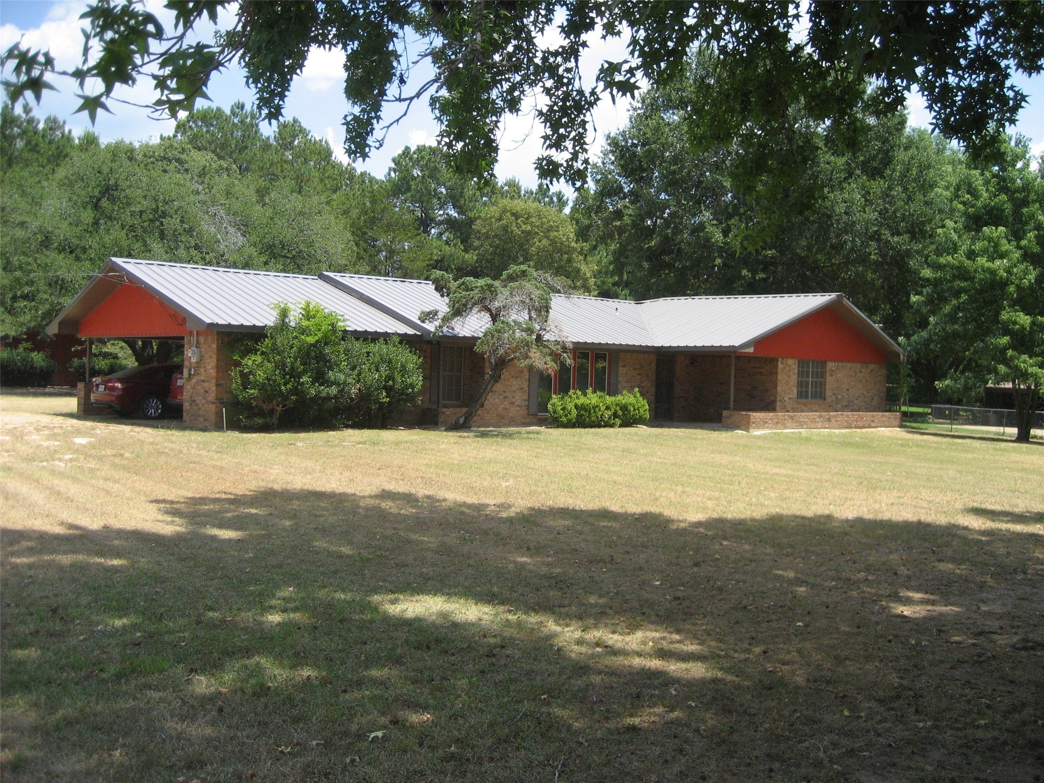 808 El Camino Drive Grapeland TX 75844