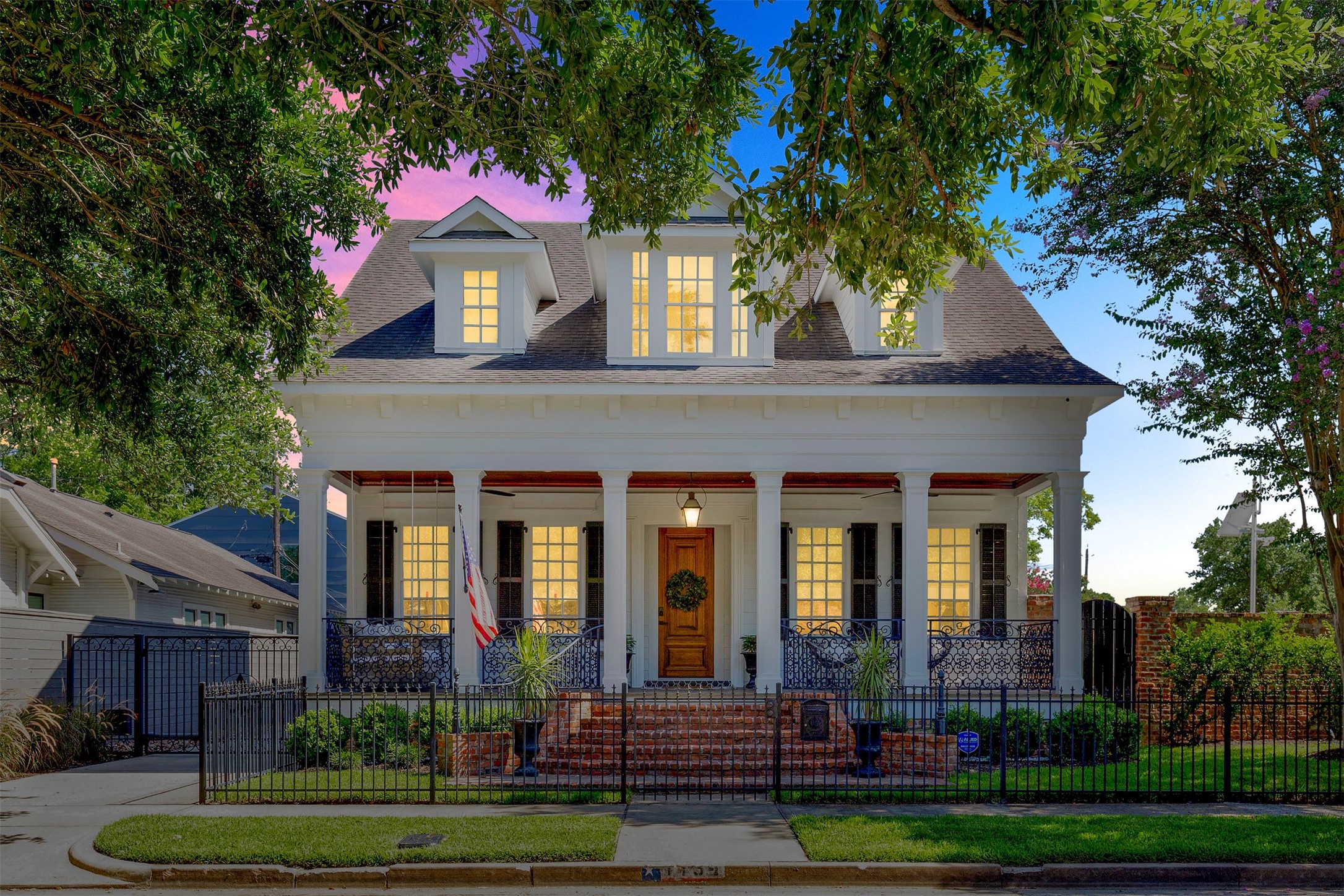 1134 Bayland Avenue Houston TX 77009