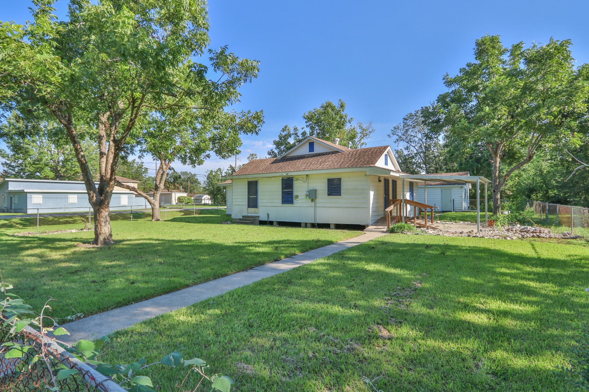 11901 15th Street Santa Fe TX 77510