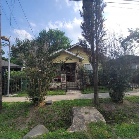 4212 Engelke Street Houston TX 77003