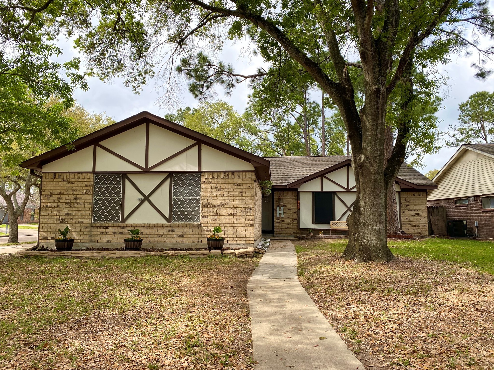 703 Bonanza Road Houston TX 77062