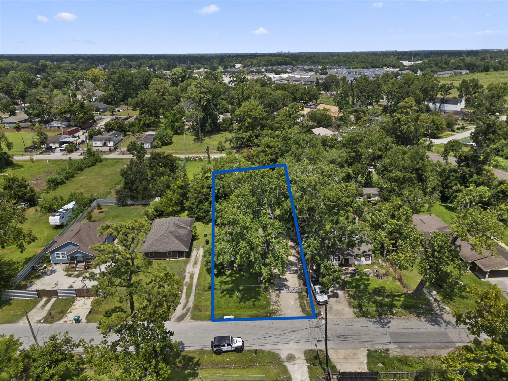 9313 Sherbourne Street Houston TX 77016