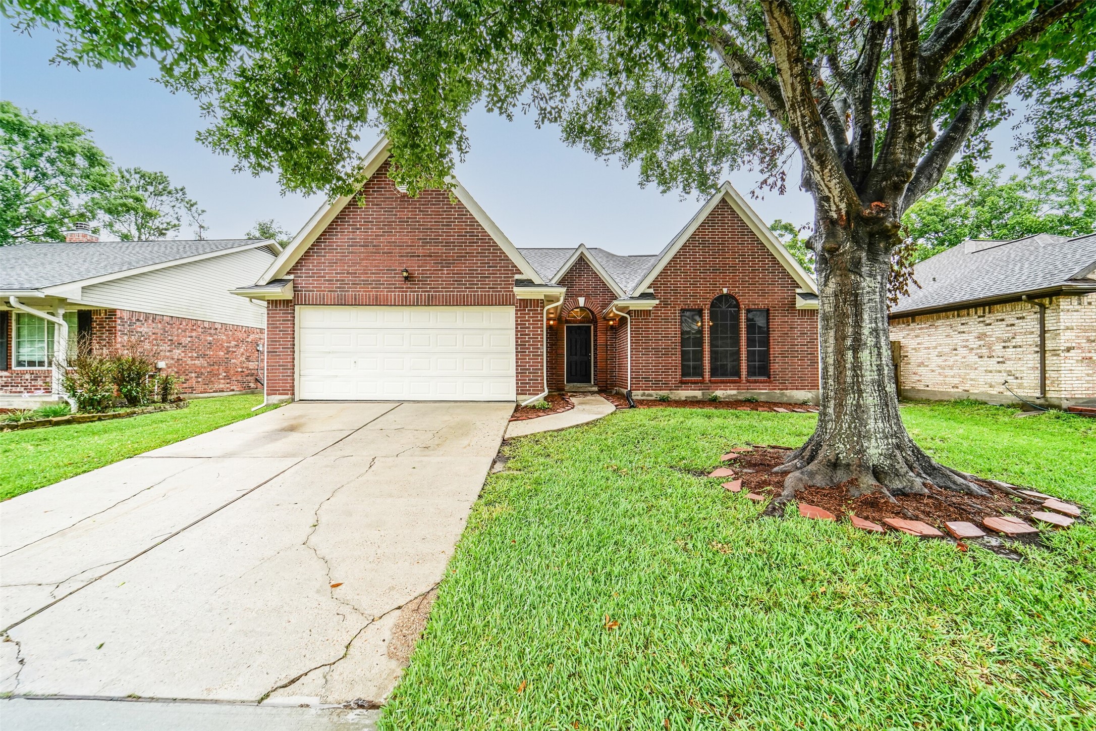 6007 Ollia Circle Pasadena TX 77505