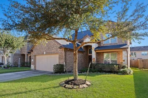 1815 Seville Manor Fresno TX 77545