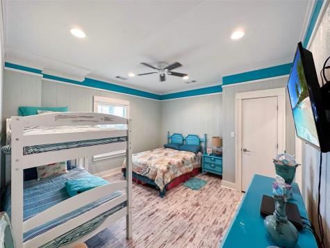 2025 Vista Drive Crystal Beach TX 77650