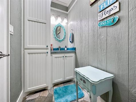 2025 Vista Drive Crystal Beach TX 77650
