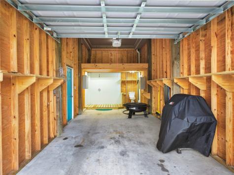 2025 Vista Drive Crystal Beach TX 77650