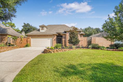4211 Forest Holly Drive Kingwood TX 77345