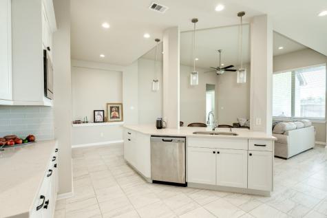10115 Maclaren Drive Iowa Colony TX 77583