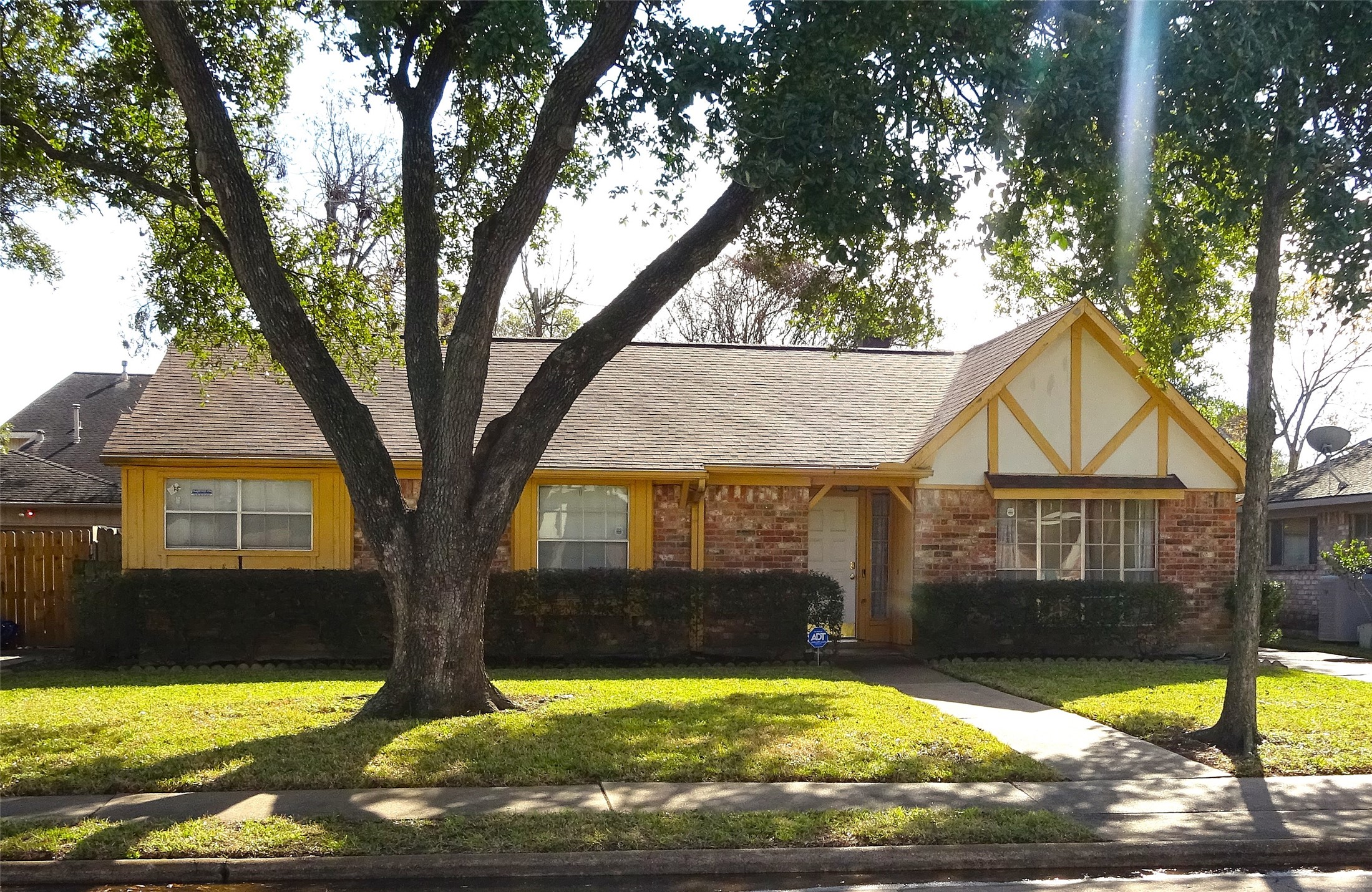 11711 Brighton Lane Meadows Place TX 77477