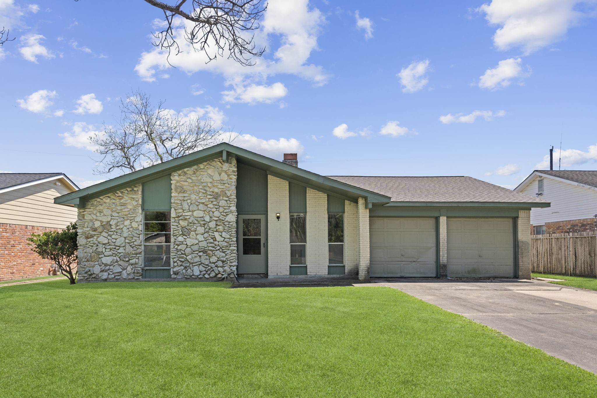 6247 Oakham Street Houston TX 77085