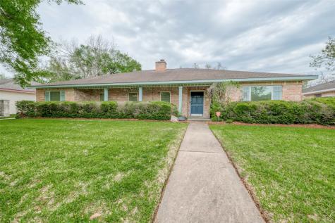 11019 Hillcroft Street Houston TX 77096