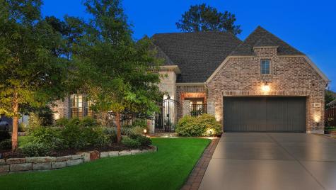18 Dawning Flower Drive Tomball TX 77375