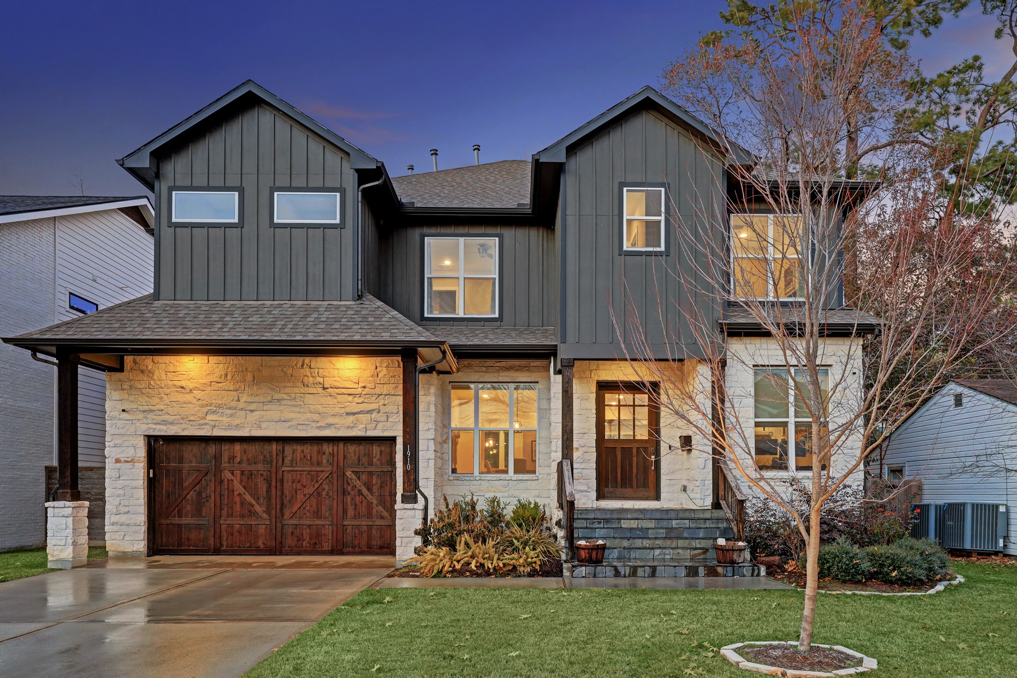 1910 Du Barry Lane Houston TX 77018