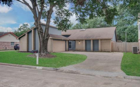 13019 Mills Bend Street Houston TX 77070