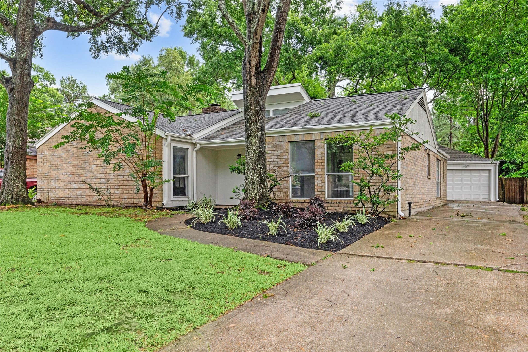 2914 Holly Green Drive Kingwood TX 77339