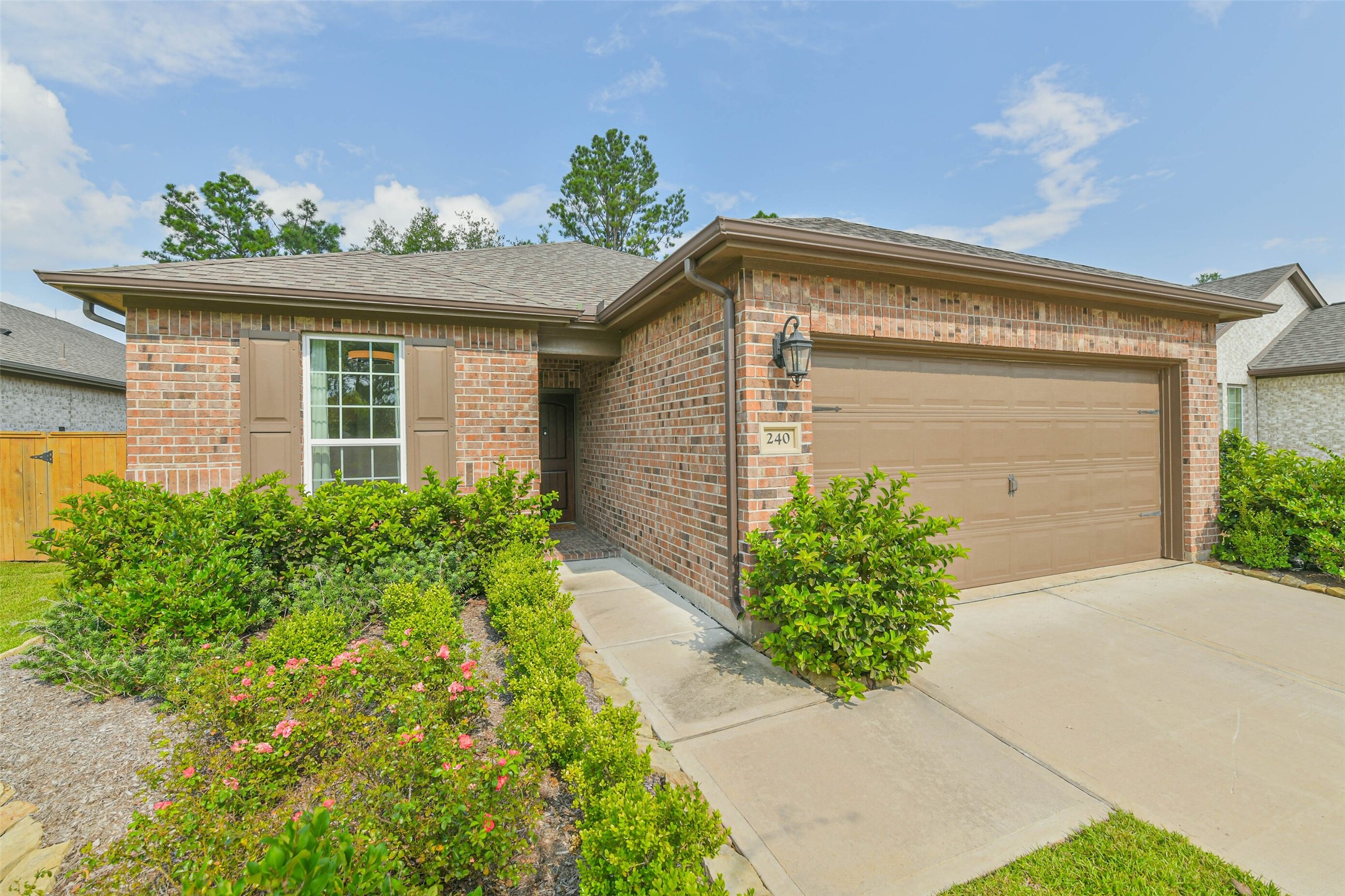 240 W Stargazer Lily Bend Montgomery TX 77316