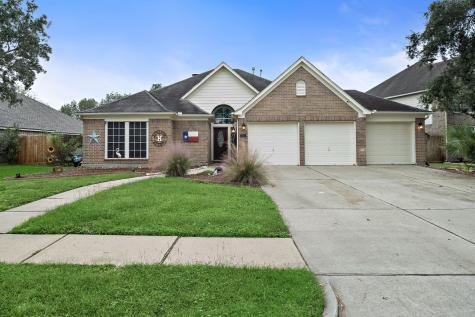 414 Blossomwood Drive League City TX 77573