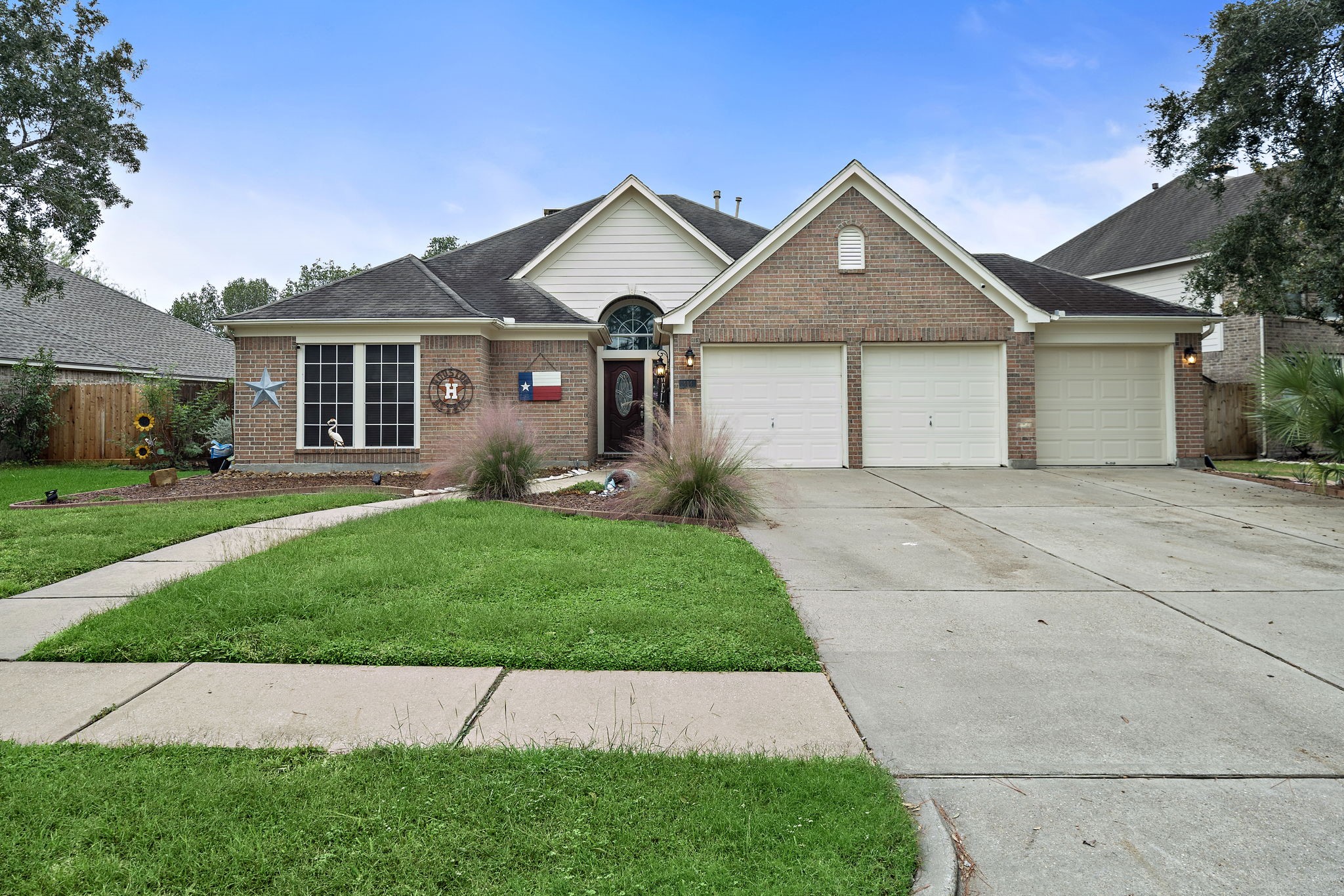 414 Blossomwood Drive League City TX 77573