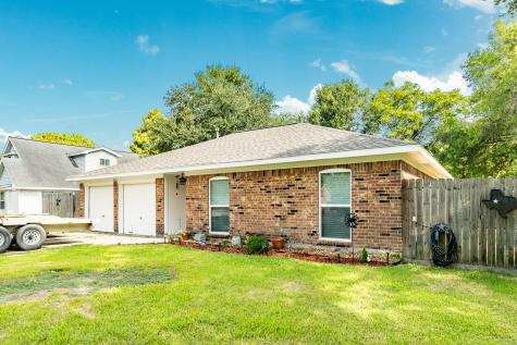 2010 Monterrey Street Kemah TX 77565