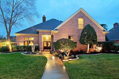 14827 Heather Valley Way Houston TX 77062