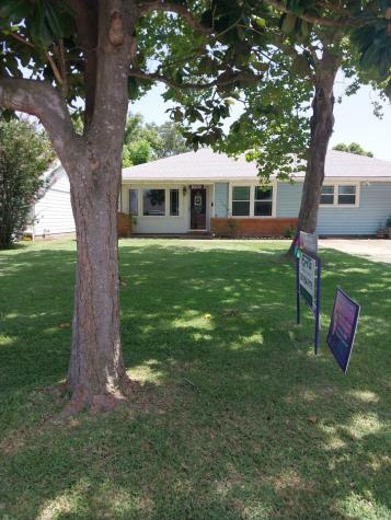 1809 16th Avenue N Texas City TX 77590